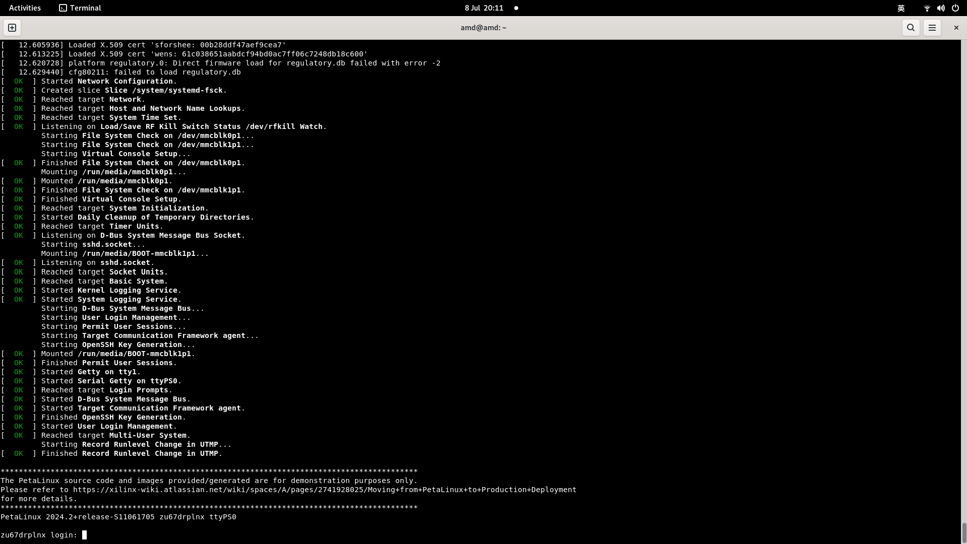 启动日志在板卡的串口控制台上一路跑到 Linux 登录提示符
